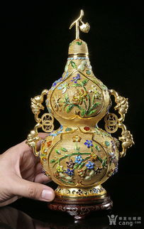 富貴寶瓶 這是現(xiàn)代工藝品 有無收藏價值.請海外七寶老師過目